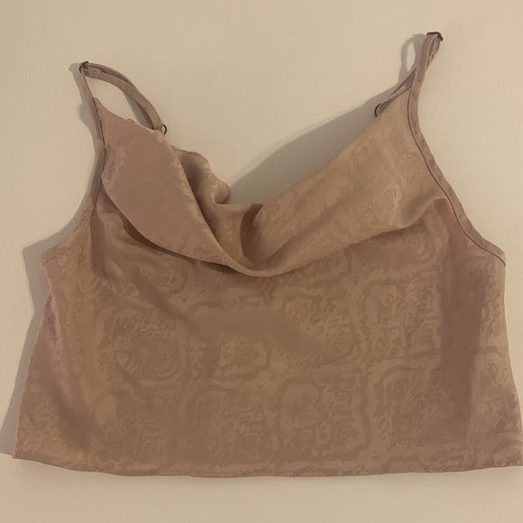 Cowl neck biege crop top - Picture 1 of 2